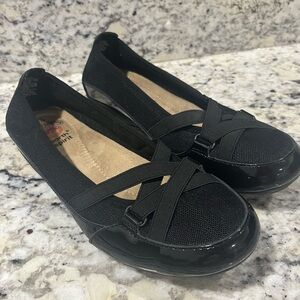 Earth Spirit Black Flats Classic Loafers